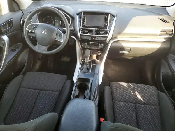 JA4AS3AAXJZ064562 2018 MITSUBISHI ECLIPSE CROSS - Image 8