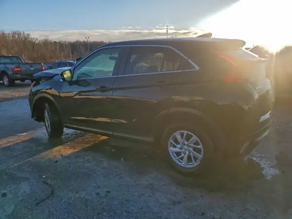 JA4AS3AAXKZ002323 2019 MITSUBISHI ECLIPSE CROSS - Image 2