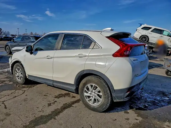JA4AS3AAXKZ011216 2019 MITSUBISHI ECLIPSE CROSS - Image 2