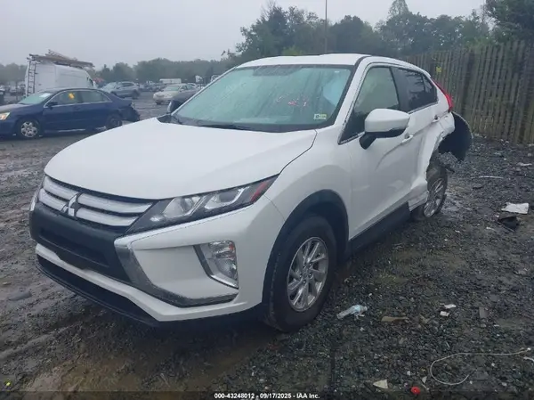 JA4AS3AAXKZ018862 2019 MITSUBISHI ECLIPSE CROSS - Image 2