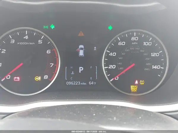 2019 MITSUBISHI ECLIPSE CROSS auction photo 7