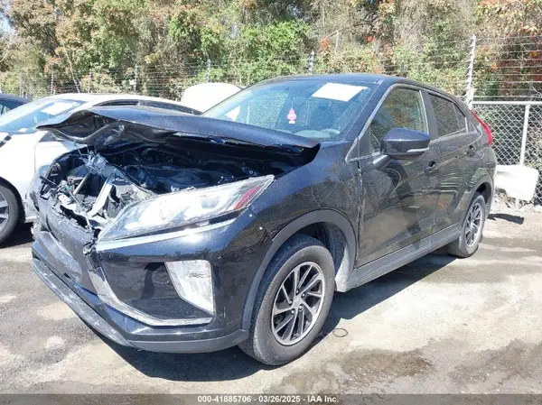 JA4AS3AAXLZ033153 2020 MITSUBISHI ECLIPSE CROSS - Image 2
