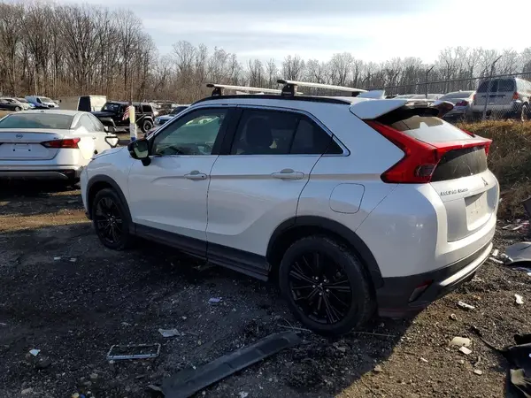 JA4AS4AA0LZ008266 2020 MITSUBISHI ECLIPSE CROSS - Image 2