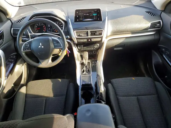 JA4AS4AA0LZ008266 2020 MITSUBISHI ECLIPSE CROSS - Image 8