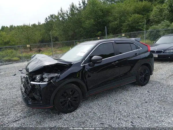 JA4AS4AA1LZ010740 2020 MITSUBISHI ECLIPSE CROSS - Image 2