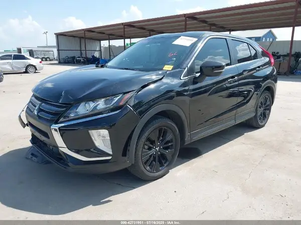JA4AS4AA2LZ007054 2020 MITSUBISHI ECLIPSE CROSS - Image 2