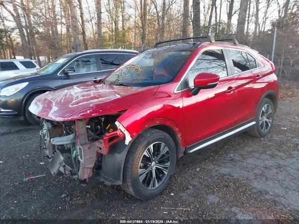 JA4AS5AA0LZ005633 2020 MITSUBISHI ECLIPSE CROSS - Image 2