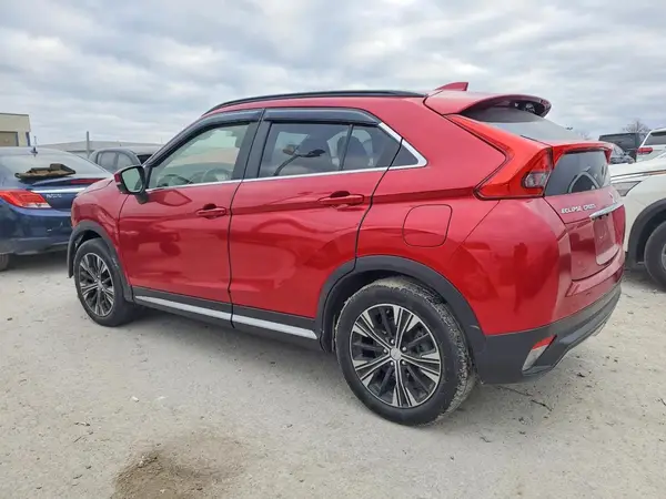 JA4AS5AA0LZ035621 2020 MITSUBISHI ECLIPSE CROSS - Image 2