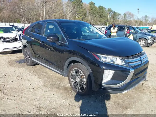 JA4AS5AA2LZ002538 2020 MITSUBISHI ECLIPSE CROSS - Image 1
