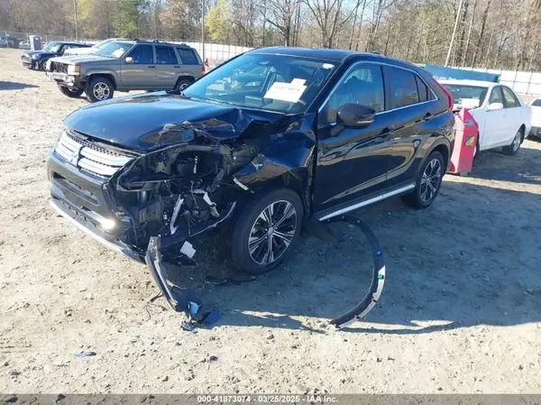 JA4AS5AA2LZ002538 2020 MITSUBISHI ECLIPSE CROSS - Image 2
