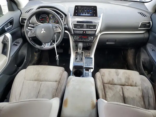 JA4AS5AA3LZ008218 2020 MITSUBISHI ECLIPSE CROSS - Image 8