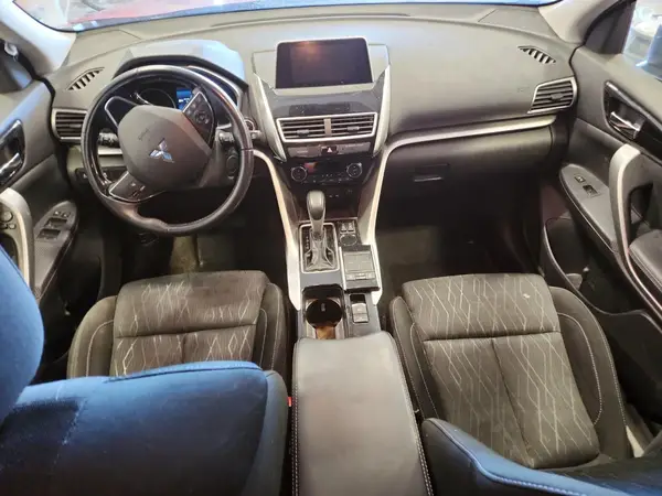 JA4AS5AA4LZ001861 2020 MITSUBISHI ECLIPSE CROSS - Image 8