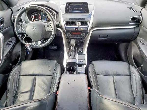 JA4AS5AA5LZ005708 2020 MITSUBISHI ECLIPSE CROSS - Image 8