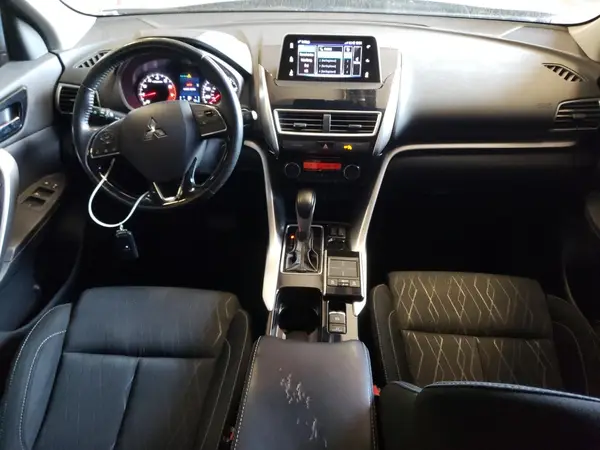 JA4AS5AA5LZ012237 2020 MITSUBISHI ECLIPSE CROSS - Image 8