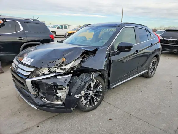 JA4AS5AA9LZ011060 2020 MITSUBISHI ECLIPSE CROSS - Image 1