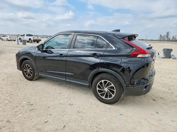 JA4ASUAA0NZ001952 2022 MITSUBISHI ECLIPSE CROSS - Image 2