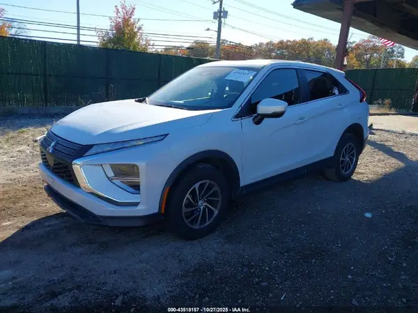 JA4ASUAA4NZ012226 2022 MITSUBISHI ECLIPSE CROSS - Image 2