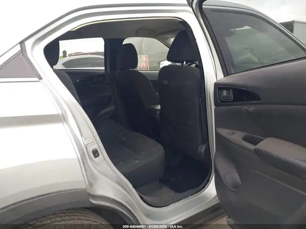 JA4ASUAA5NZ001770 2022 MITSUBISHI ECLIPSE CROSS - Image 8