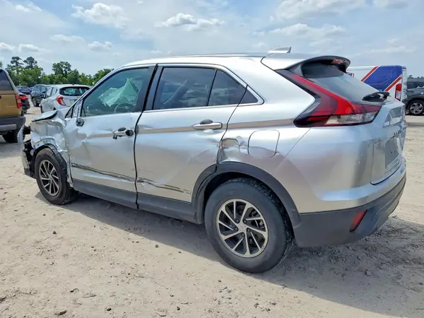 JA4ASUAAXNZ057901 2022 MITSUBISHI ECLIPSE CROSS - Image 2