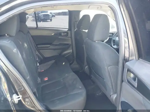JA4ASVAA0NZ046492 2022 MITSUBISHI ECLIPSE CROSS - Image 8