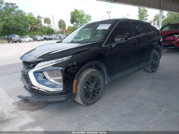 JA4ASVAA4NZ060962 2022 MITSUBISHI ECLIPSE CROSS - Image 2