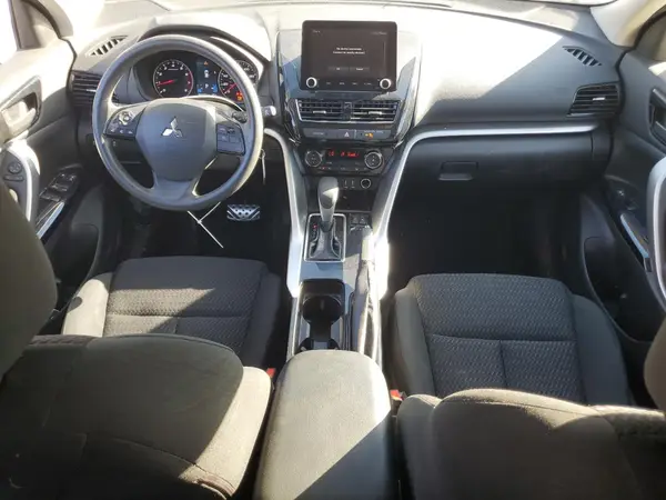 JA4ASVAA6NZ013559 2022 MITSUBISHI ECLIPSE CROSS - Image 8