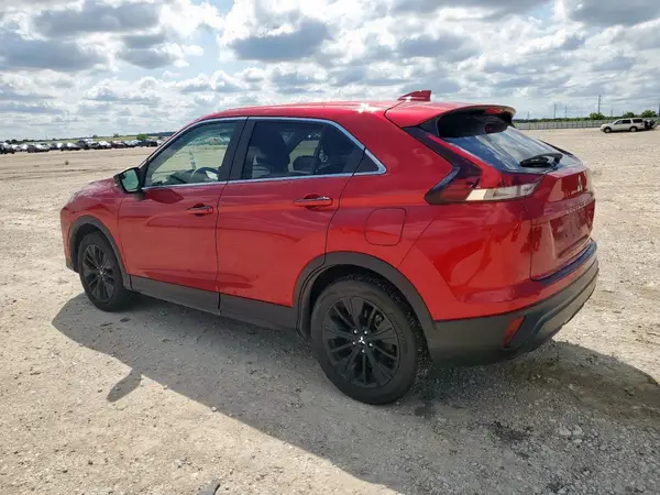 JA4ASVAA7NZ001839 2022 MITSUBISHI ECLIPSE CROSS - Image 2