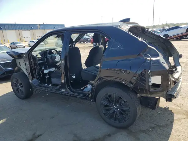 JA4ASVAA7NZ046179 2022 MITSUBISHI ECLIPSE CROSS - Image 2
