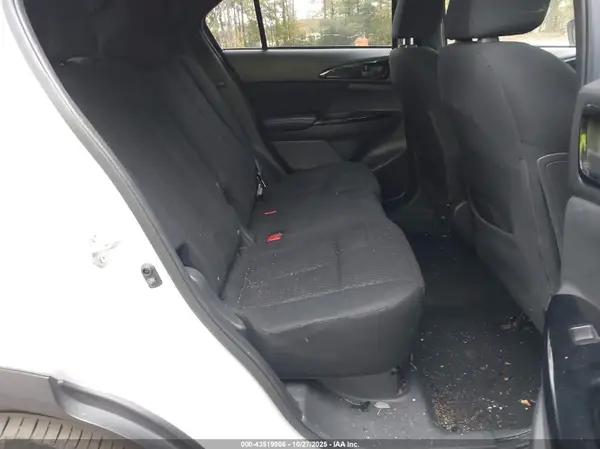 JA4ASVAA7NZ059434 2022 MITSUBISHI ECLIPSE CROSS - Image 8