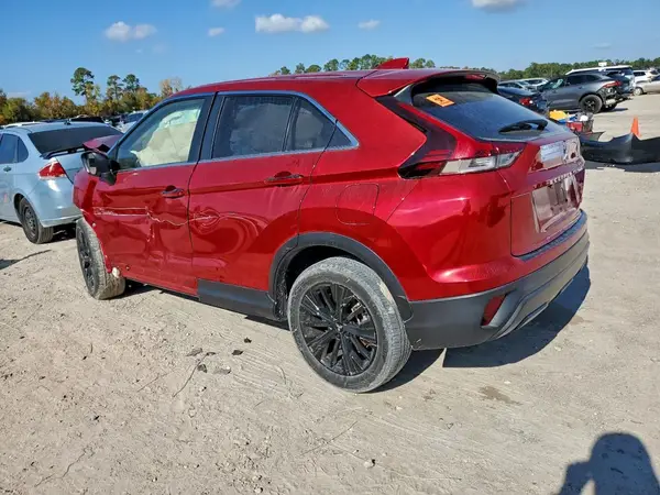 JA4ASVAA8NZ013871 2022 MITSUBISHI ECLIPSE CROSS - Image 2