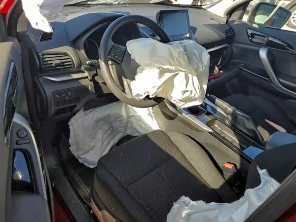 JA4ASVAA8NZ013871 2022 MITSUBISHI ECLIPSE CROSS - Image 8