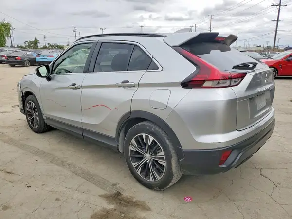JA4ASWAA0NZ005995 2022 MITSUBISHI ECLIPSE CROSS - Image 2