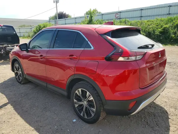 JA4ASWAA1NZ006685 2022 MITSUBISHI ECLIPSE CROSS - Image 2