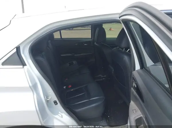 JA4ASWAA1NZ057605 2022 MITSUBISHI ECLIPSE CROSS - Image 8