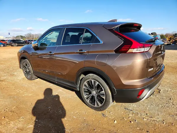 JA4ASWAA1NZ066692 2022 MITSUBISHI ECLIPSE CROSS - Image 2