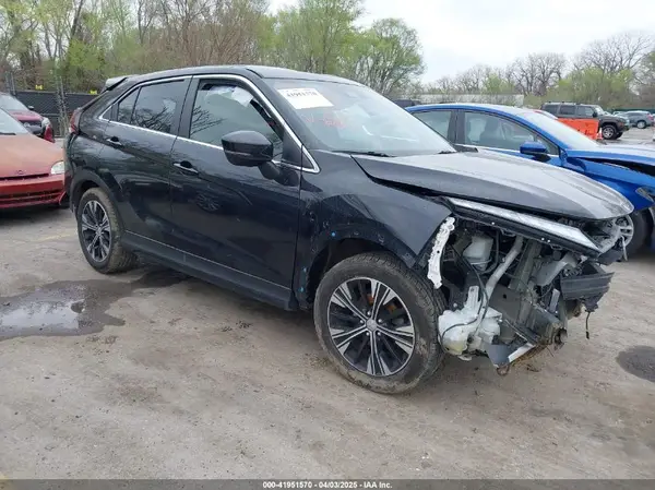 JA4ASWAA3NZ006803 2022 MITSUBISHI ECLIPSE CROSS - Image 1