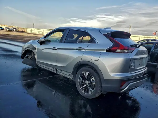 JA4ASWAA4NZ062085 2022 MITSUBISHI ECLIPSE CROSS - Image 2