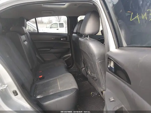 JA4ASWAA5NZ004051 2022 MITSUBISHI ECLIPSE CROSS - Image 8