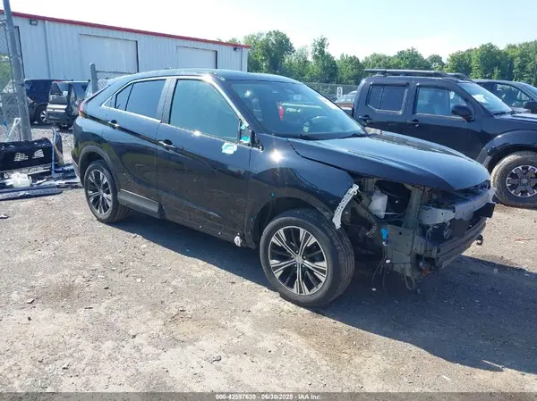 JA4ASWAA5NZ004079 2022 MITSUBISHI ECLIPSE CROSS - Image 1
