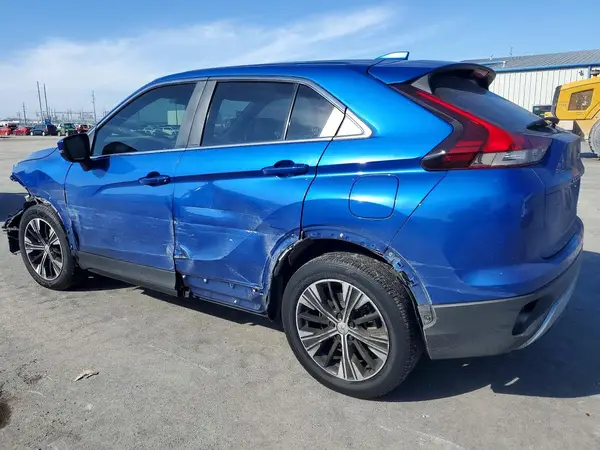 JA4ASWAA5NZ057980 2022 MITSUBISHI ECLIPSE CROSS - Image 2