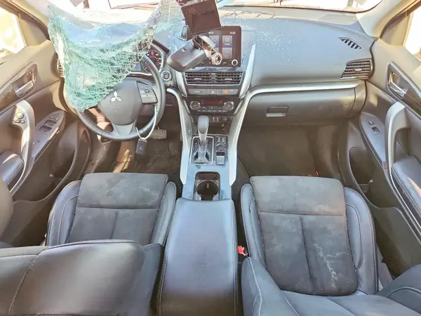JA4ASWAA6NZ002342 2022 MITSUBISHI ECLIPSE CROSS - Image 8