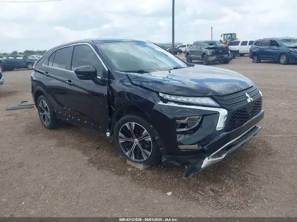 JA4ASWAA6NZ057342 2022 MITSUBISHI ECLIPSE CROSS - Image 1