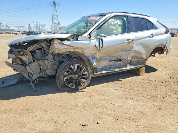 JA4ASWAA6NZ058829 2022 MITSUBISHI ECLIPSE CROSS - Image 1