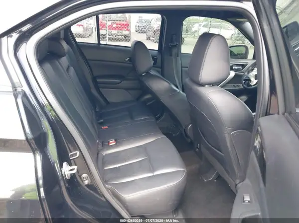 JA4ASWAA7NZ045880 2022 MITSUBISHI ECLIPSE CROSS - Image 8