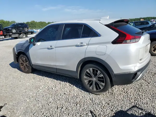 JA4ASWAA8NZ004349 2022 MITSUBISHI ECLIPSE CROSS - Image 2