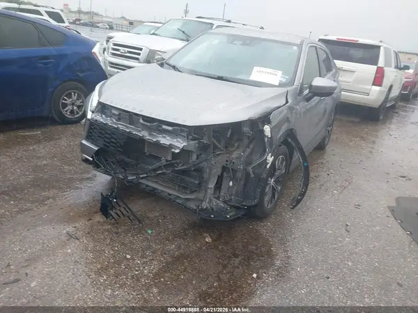 JA4ASWAA8NZ057391 2022 MITSUBISHI ECLIPSE CROSS - Image 2