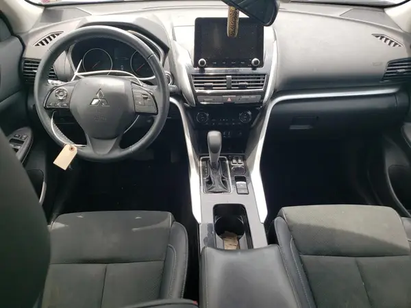 JA4ASWAA9NZ037876 2022 MITSUBISHI ECLIPSE CROSS - Image 8