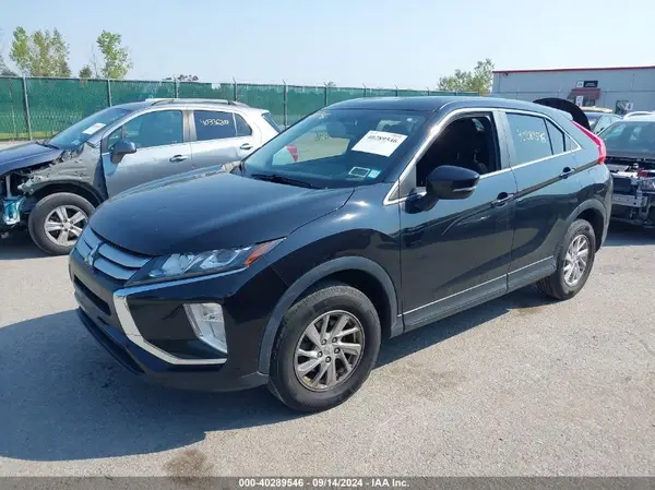 JA4AT3AA0KZ032881 2019 MITSUBISHI ECLIPSE CROSS - Image 2