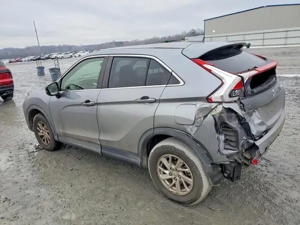 JA4AT3AA0KZ032959 2019 MITSUBISHI ECLIPSE CROSS - Image 2