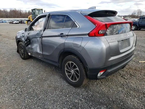 JA4AT3AA0LZ035796 2020 MITSUBISHI ECLIPSE CROSS - Image 2